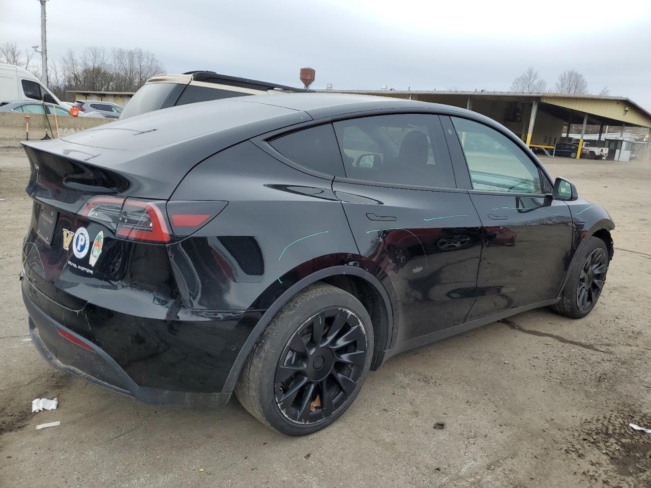2022 TESLA MODEL Y - Image 3