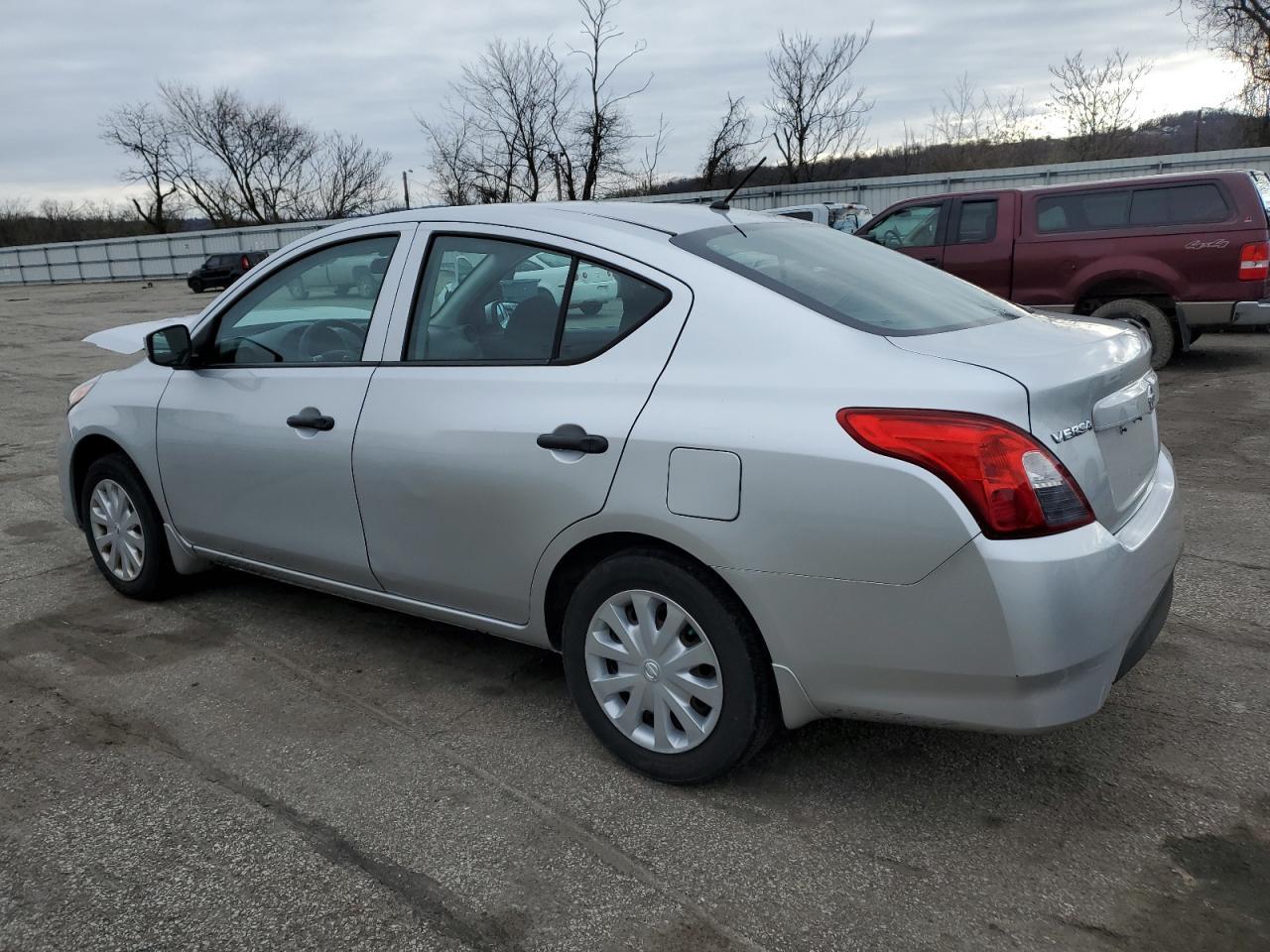 2016 NISSAN VERSA S - Фото 2