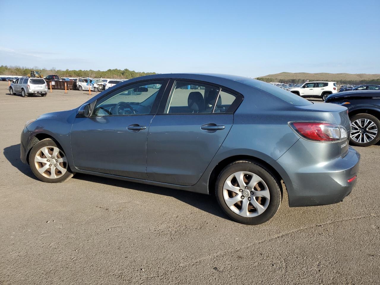 2013 MAZDA 3 I - Image 2