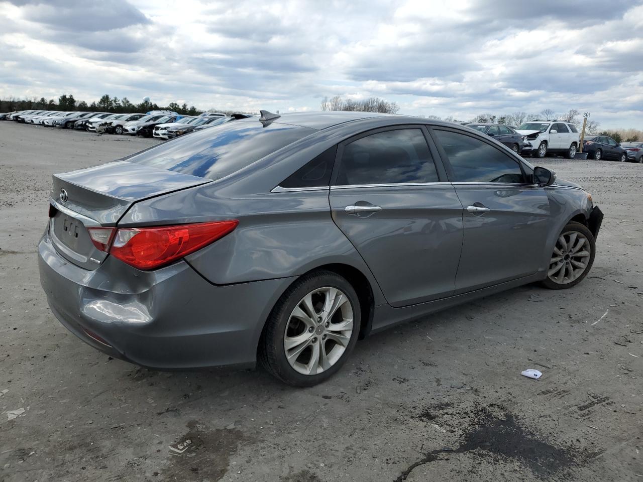 2013 HYUNDAI SONATA SE - Фото 3