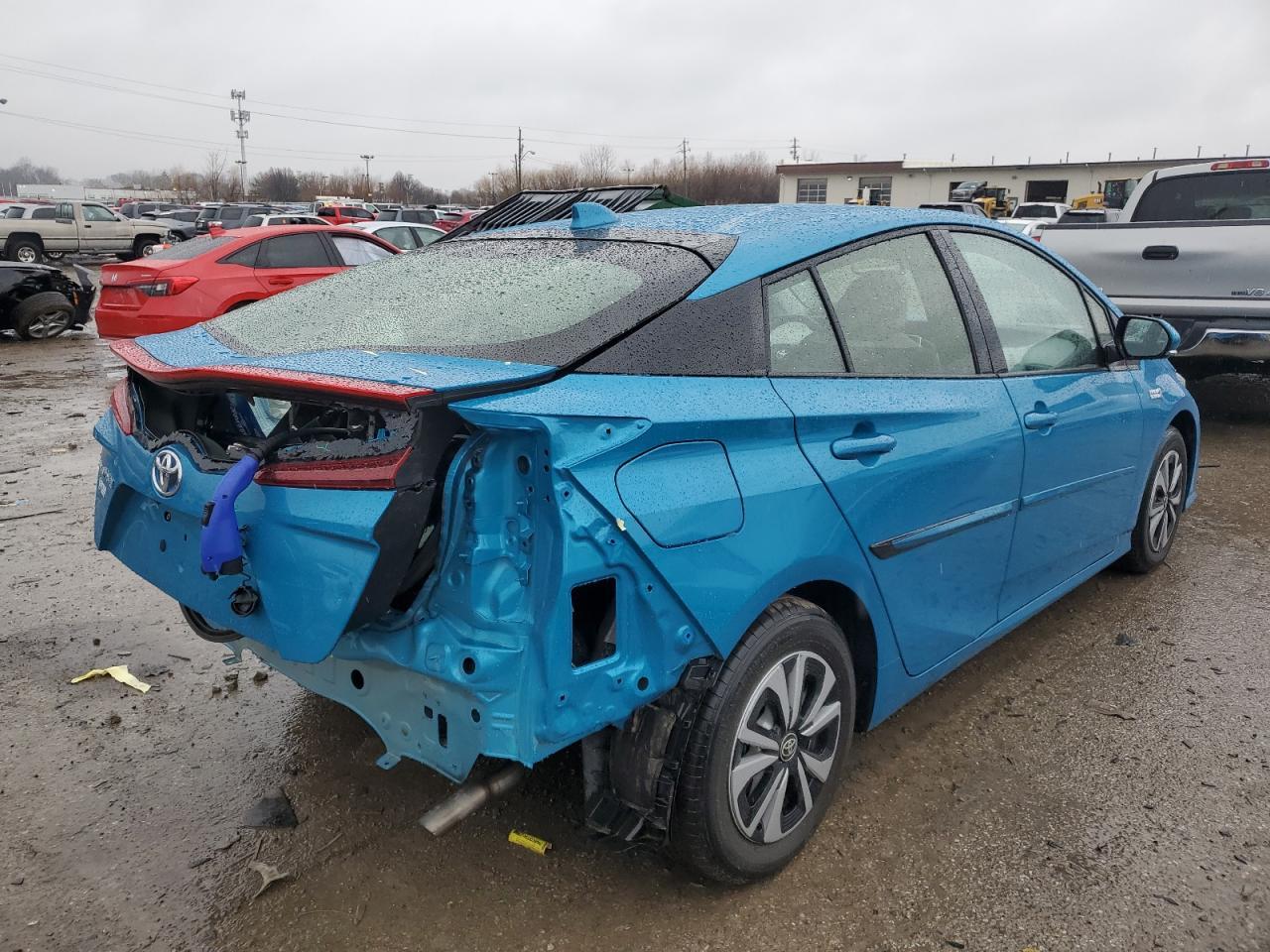2018 TOYOTA PRIUS PRIM - Image 3