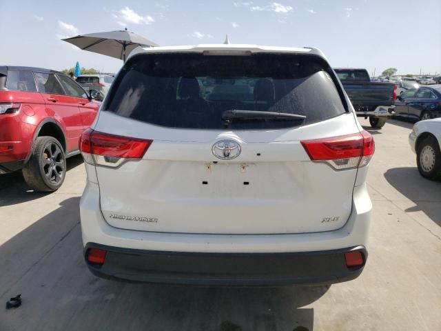 2018 Toyota Highlander Se - Фото 6