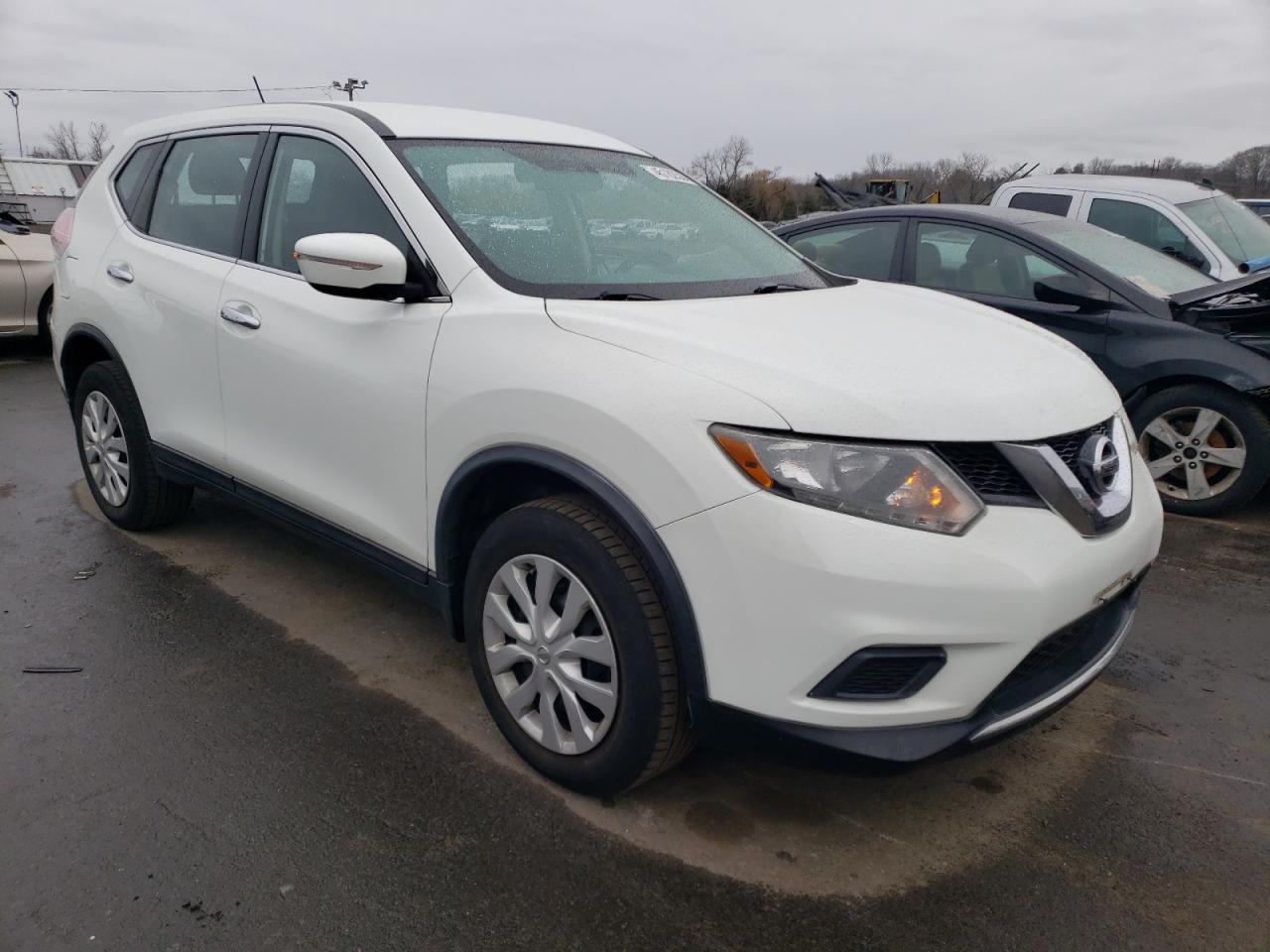 2015 NISSAN ROGUE S - Image 4