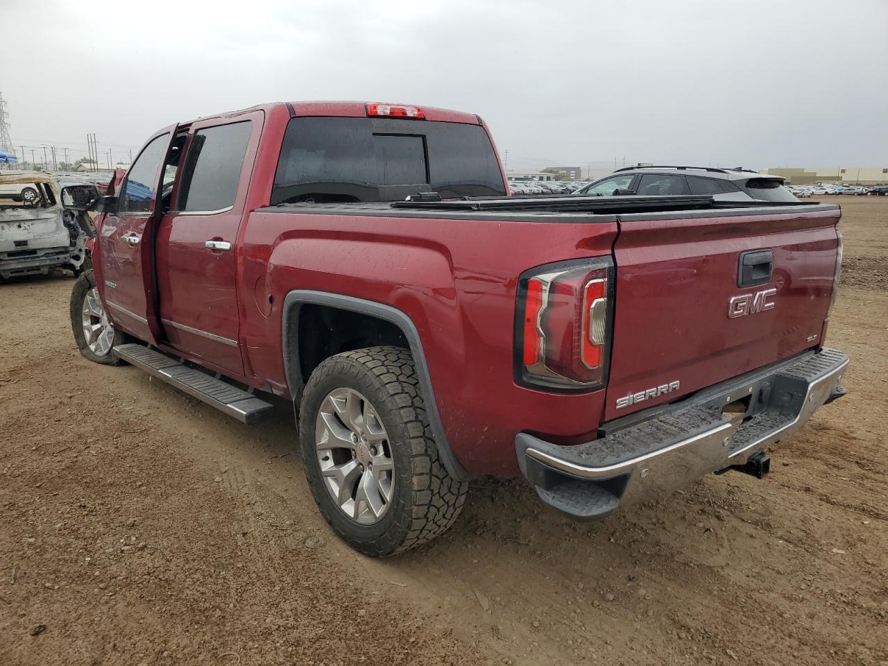 2018 GMC SIERRA K15 - Фото 2