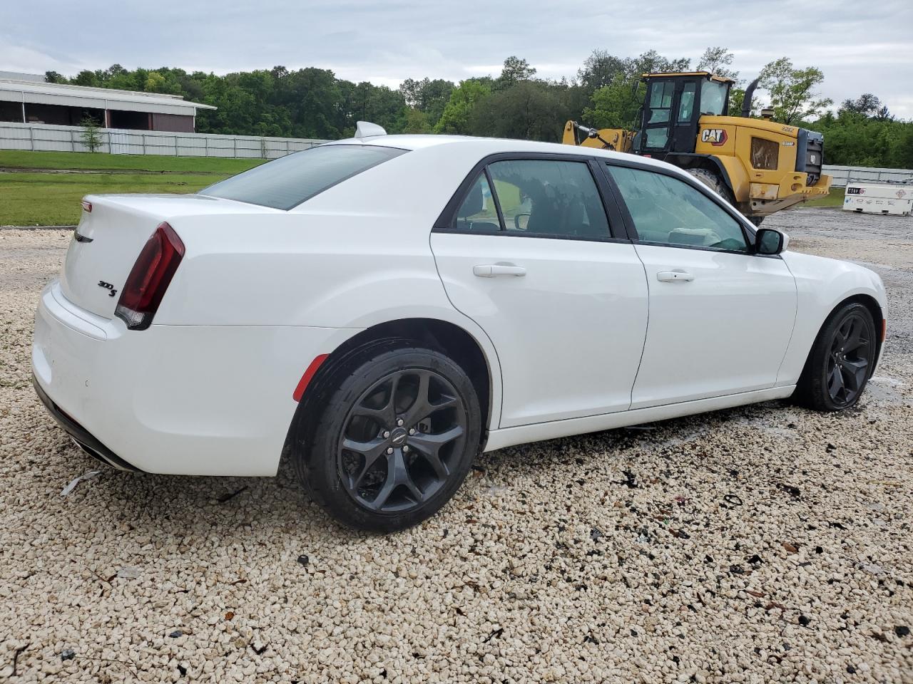 2023 CHRYSLER 300 S - Image 3