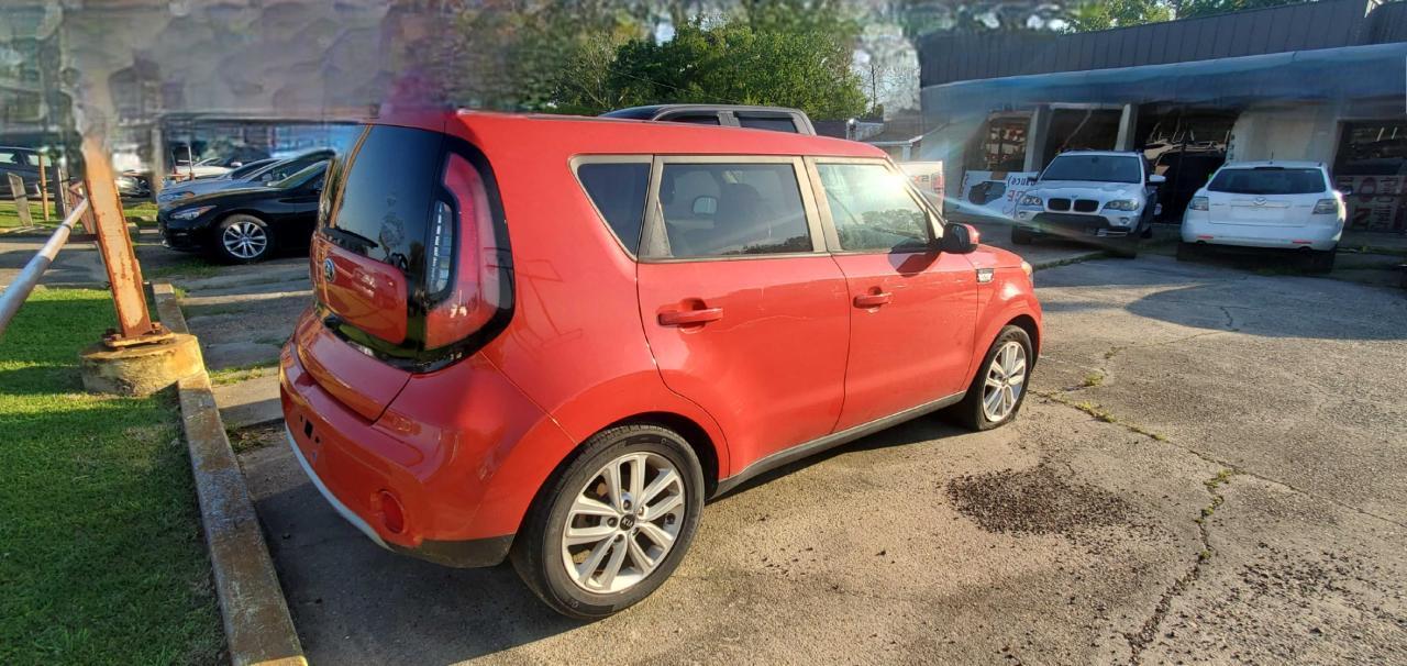 2019 KIA SOUL + - Image 4