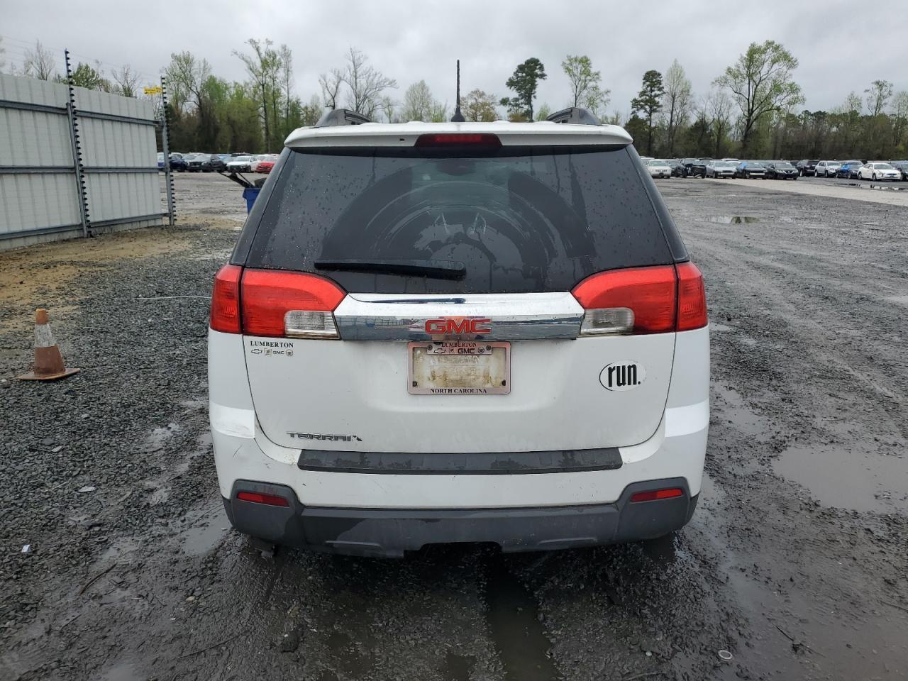 2013 GMC TERRAIN SL - Image 6