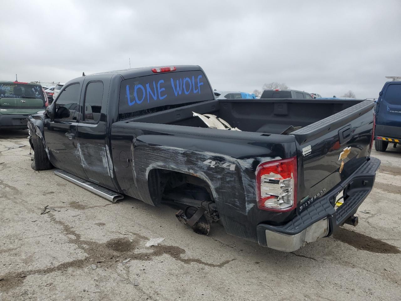 2012 CHEVROLET SILVERADO - Image 2