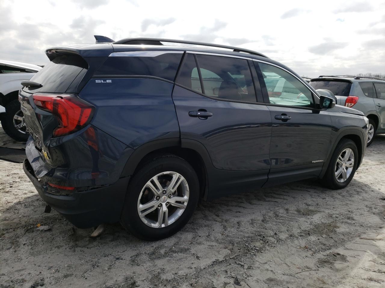 2018 GMC TERRAIN SL - Фото 3