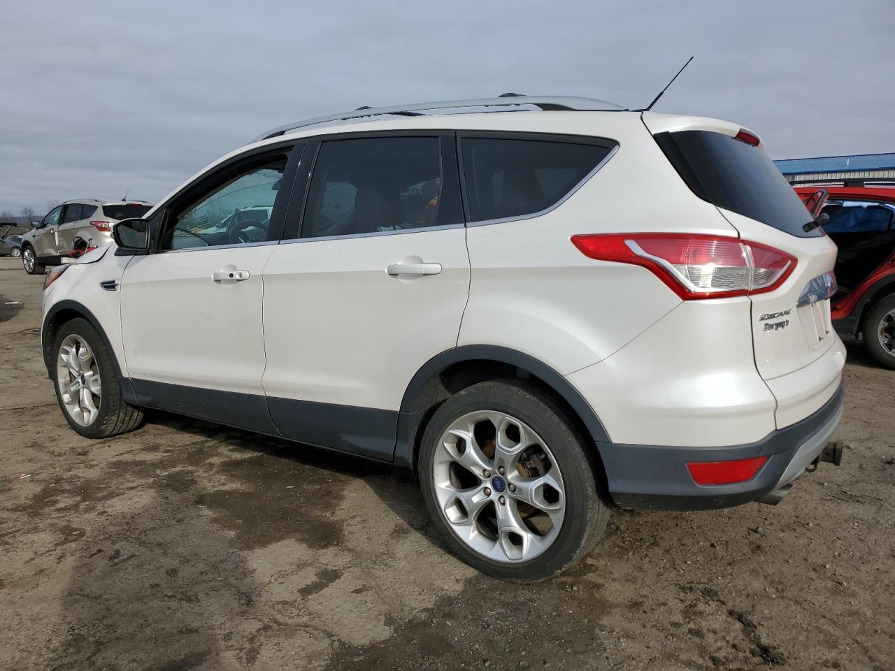 2016 FORD ESCAPE TIT - Фото 2
