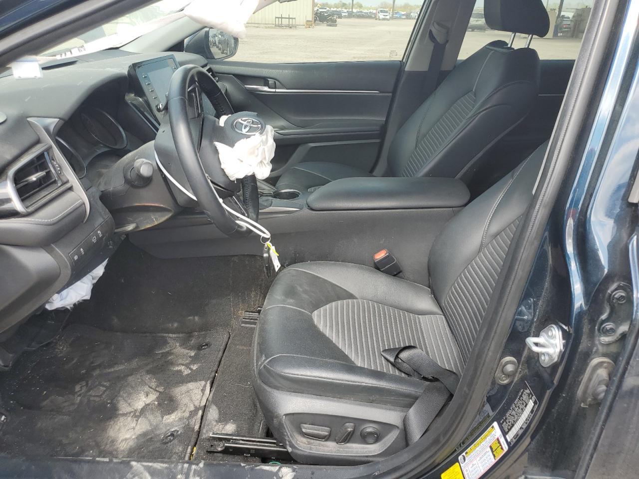 2021 TOYOTA CAMRY SE - Фото 7