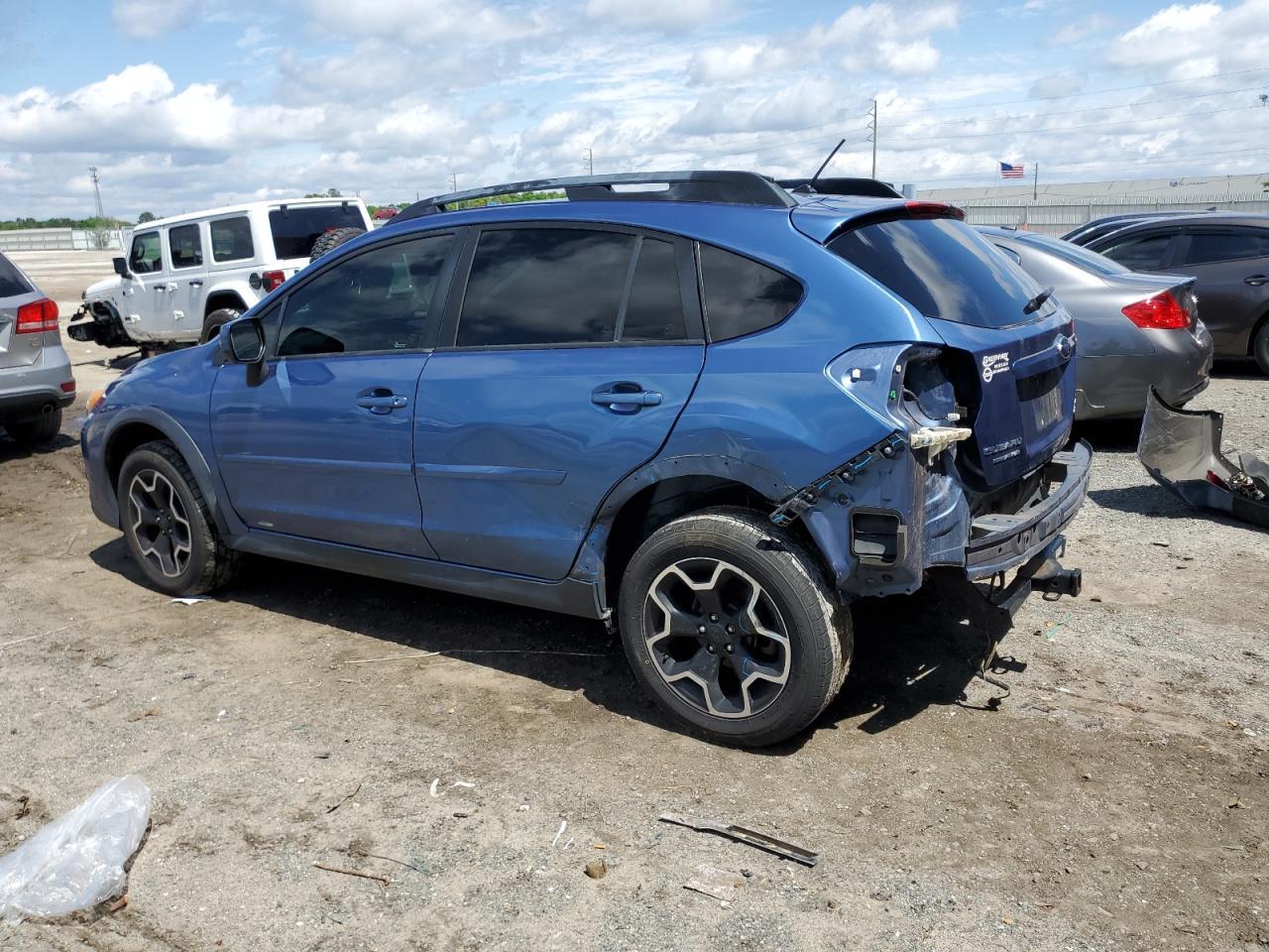 2014 SUBARU XV CROSSTR - Image 2