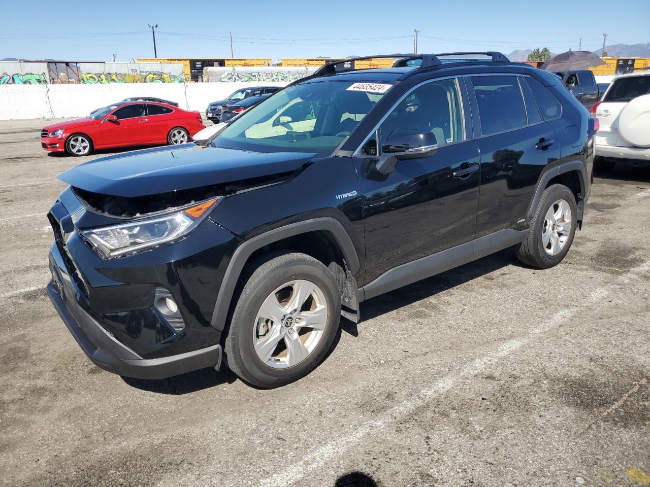 2021 TOYOTA RAV4 XLE car image