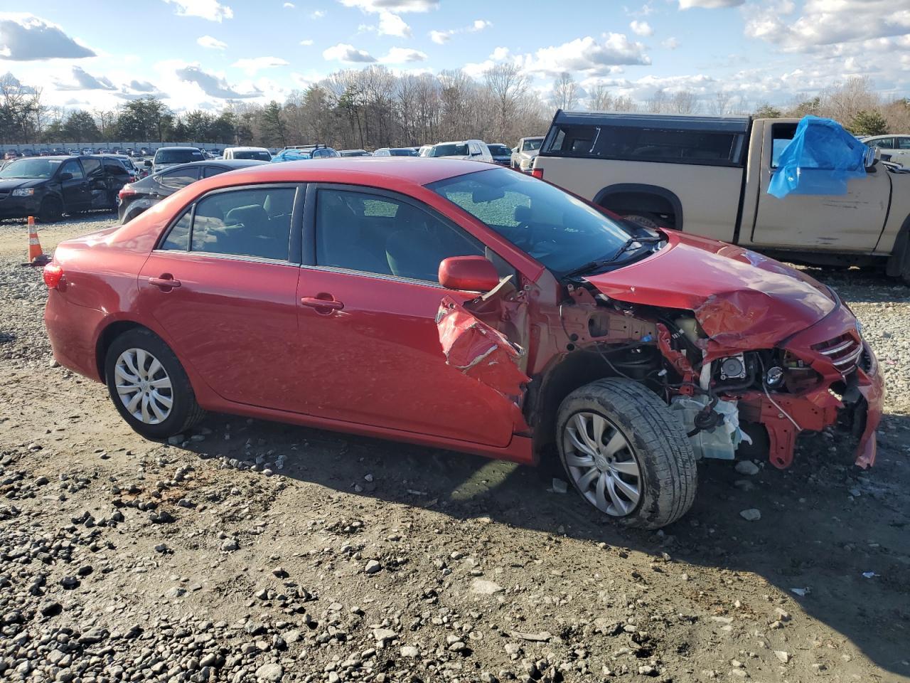 2013 TOYOTA COROLLA BA - Фото 4