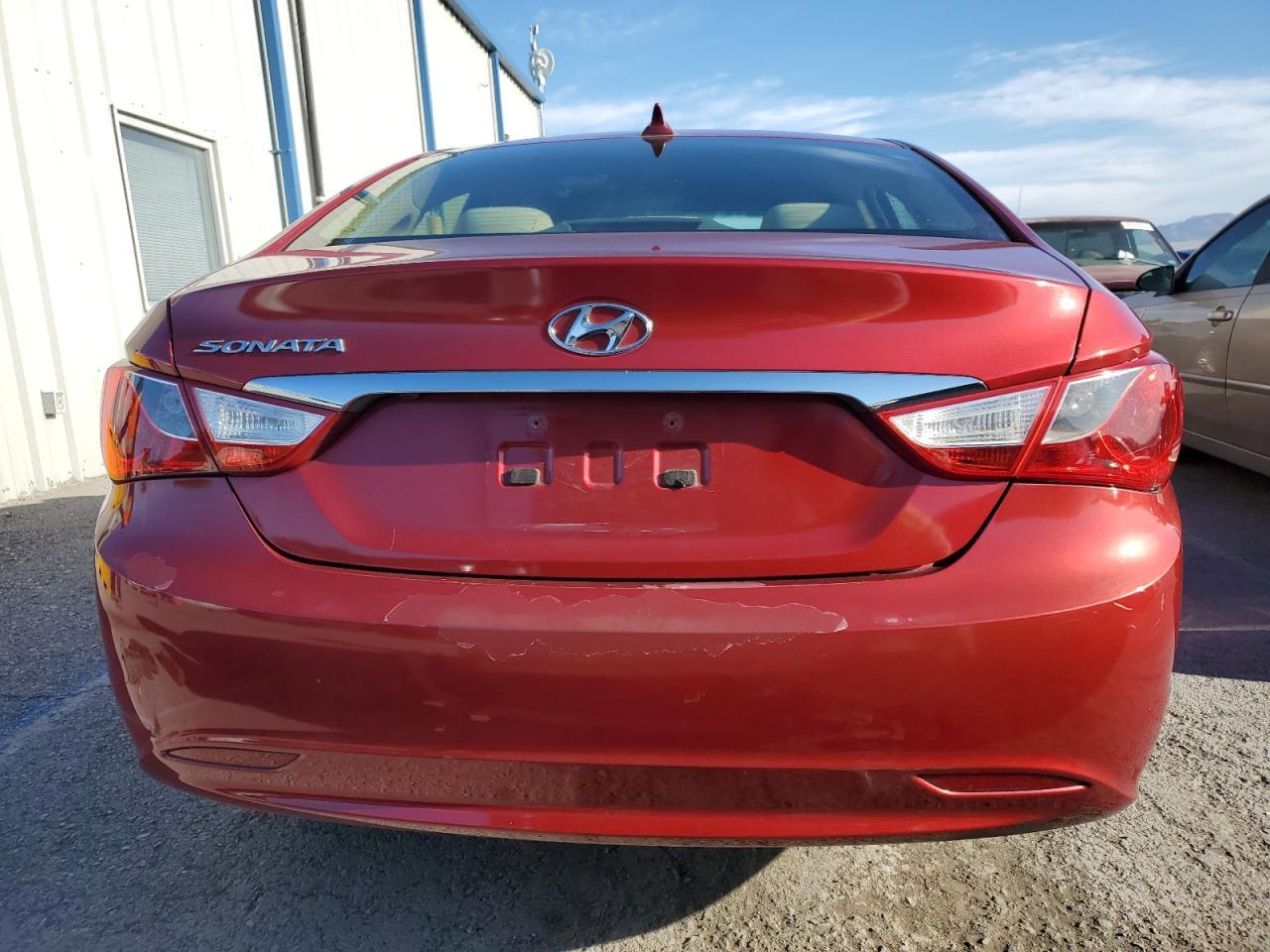 2011 HYUNDAI SONATA GLS - Фото 6