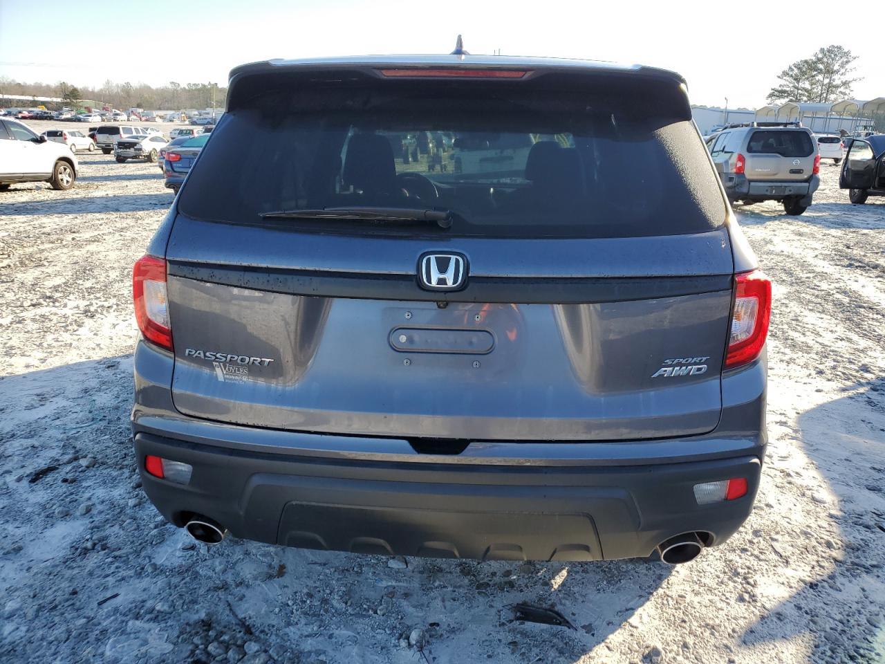 2019 HONDA PASSPORT S - Image 6