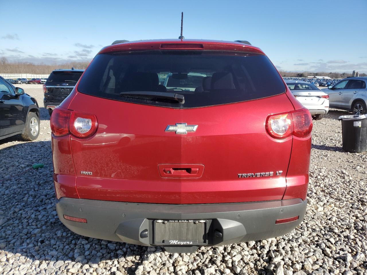 2012 CHEVROLET TRAVERSE L - Фото 6