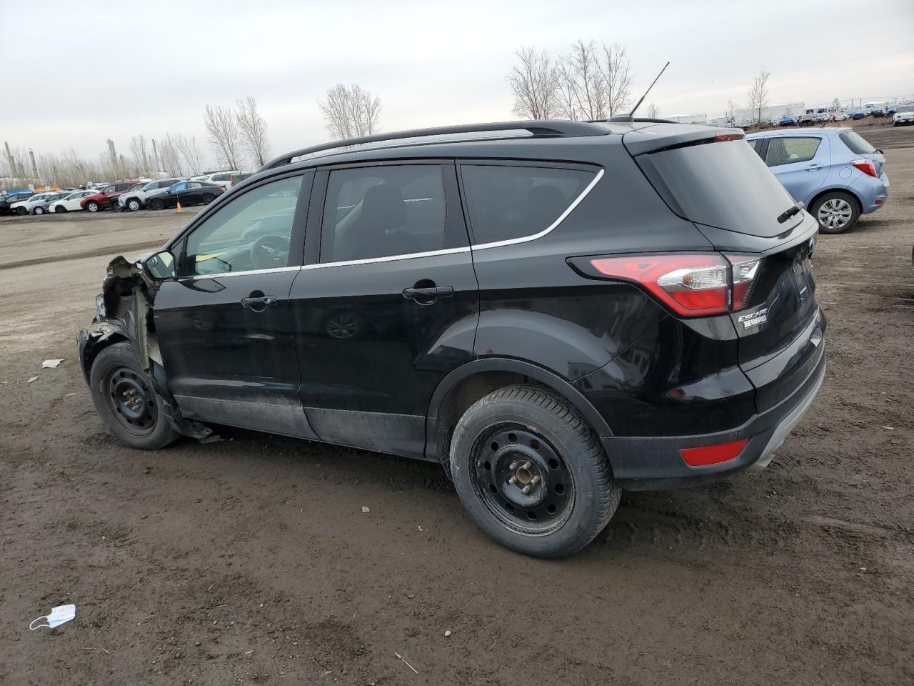 2017 FORD ESCAPE SE - Image 2