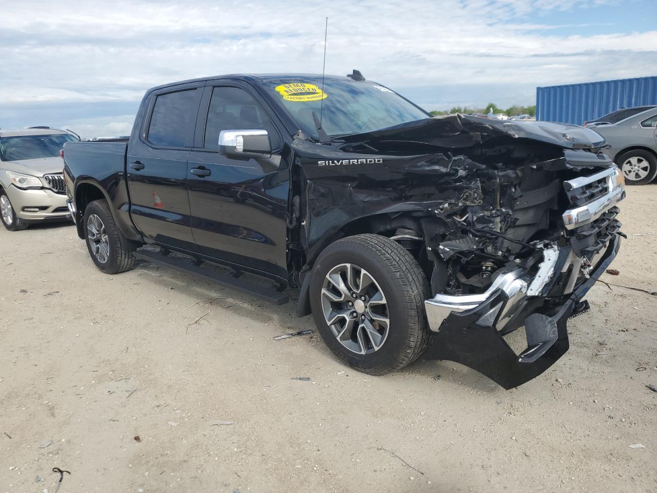 2023 CHEVROLET SILVERADO - Image 4