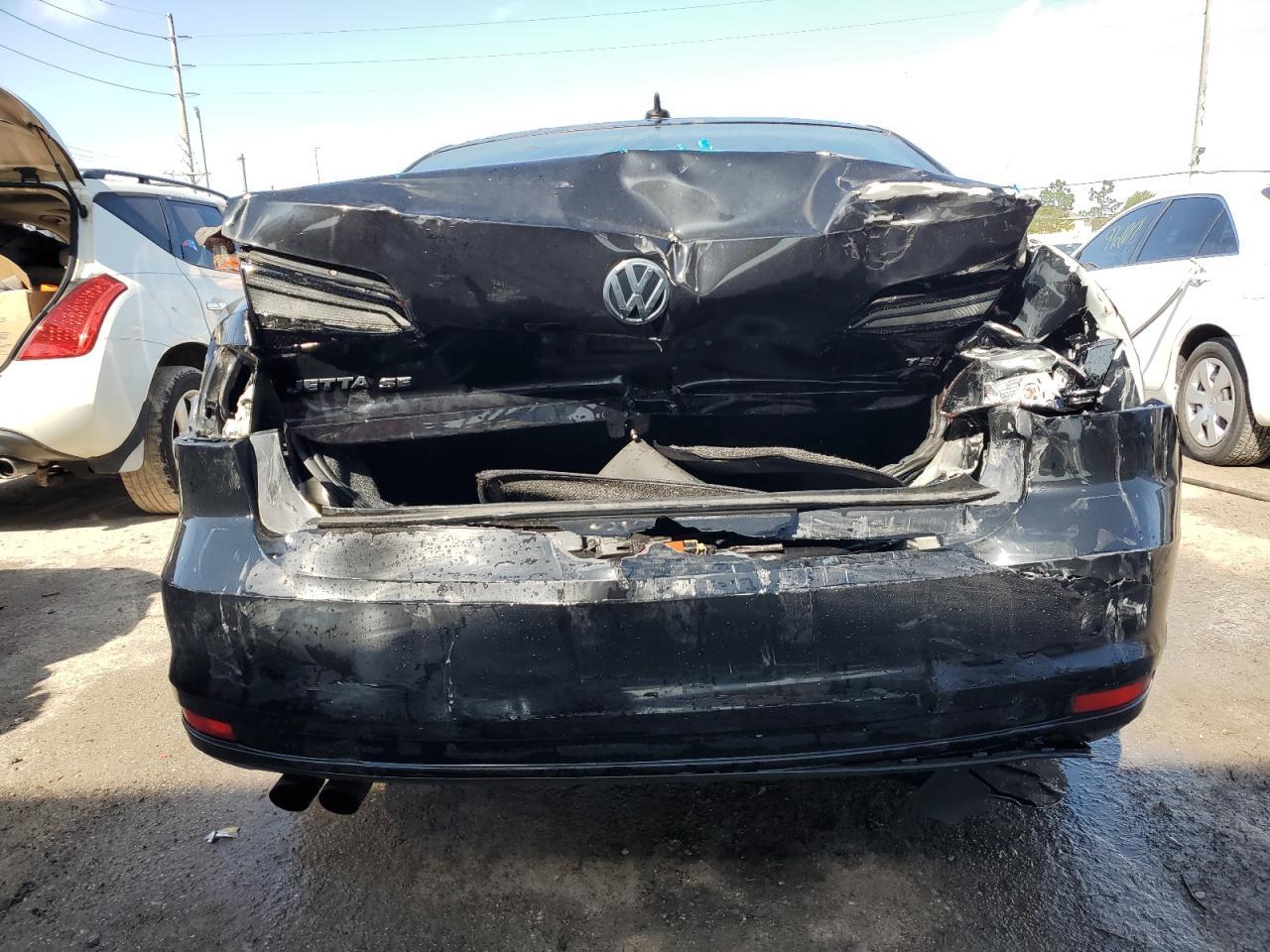 2017 VOLKSWAGEN JETTA SE - Фото 6