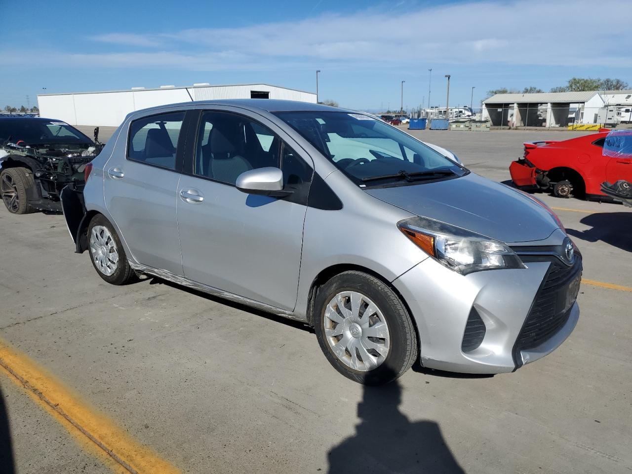 2016 TOYOTA YARIS L - Image 4