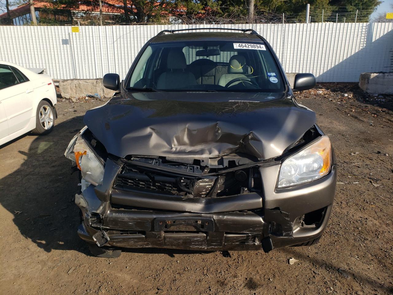 2011 TOYOTA RAV4 - Фото 5