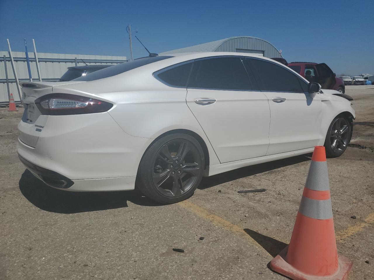 2015 FORD FUSION TIT - Фото 3