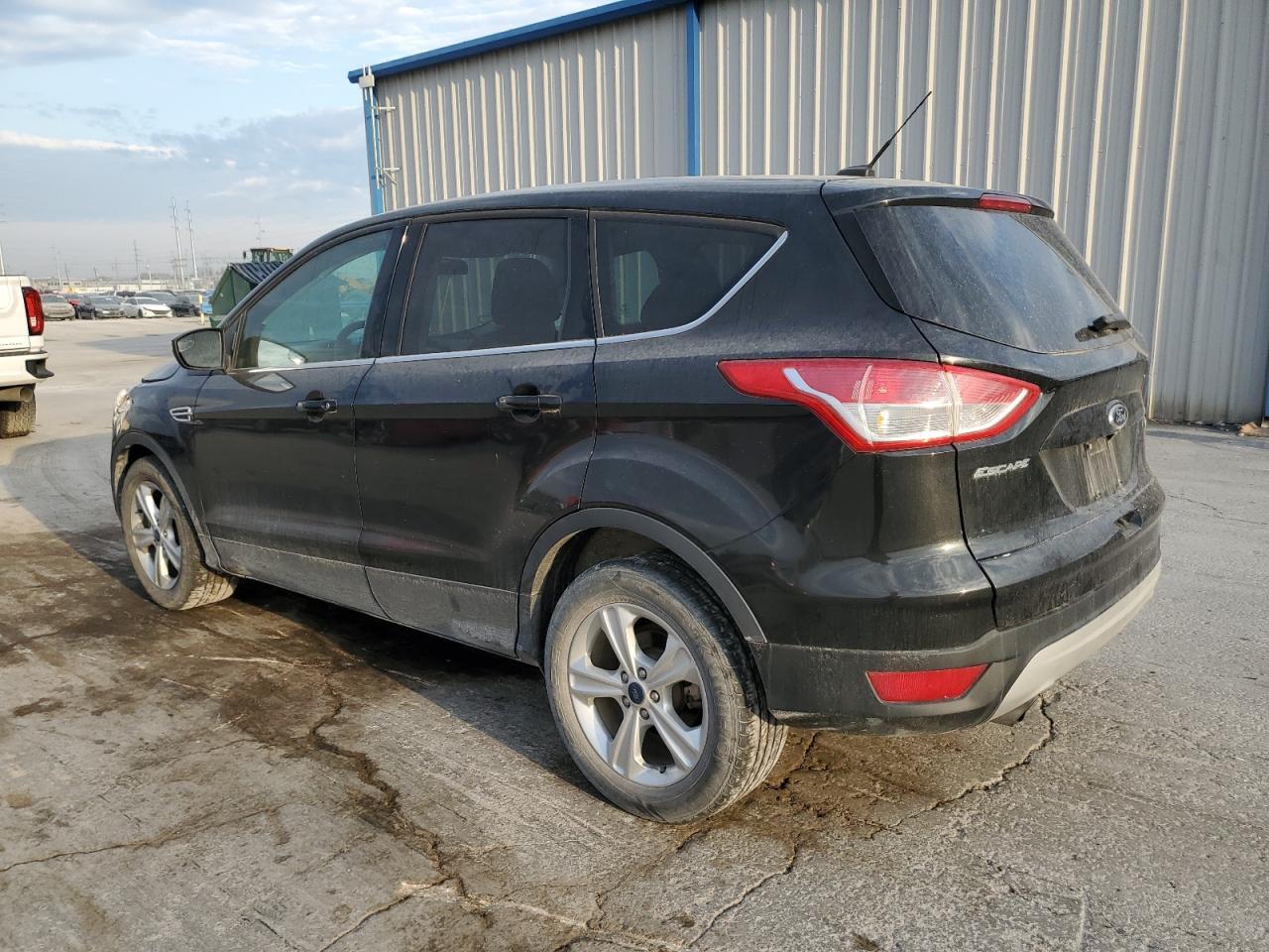 2015 FORD ESCAPE SE - Image 2