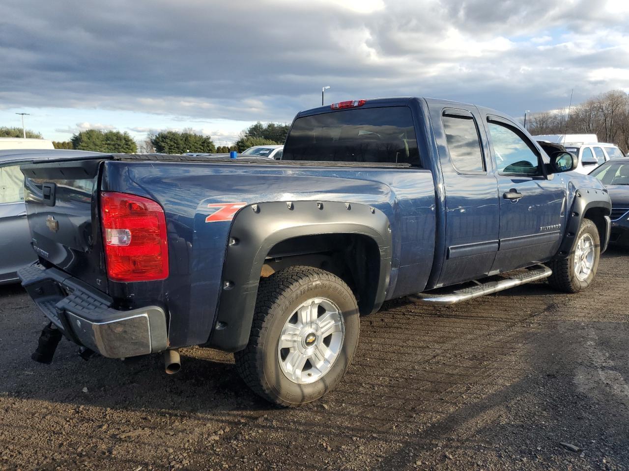2012 CHEVROLET SILVERADO - Image 3