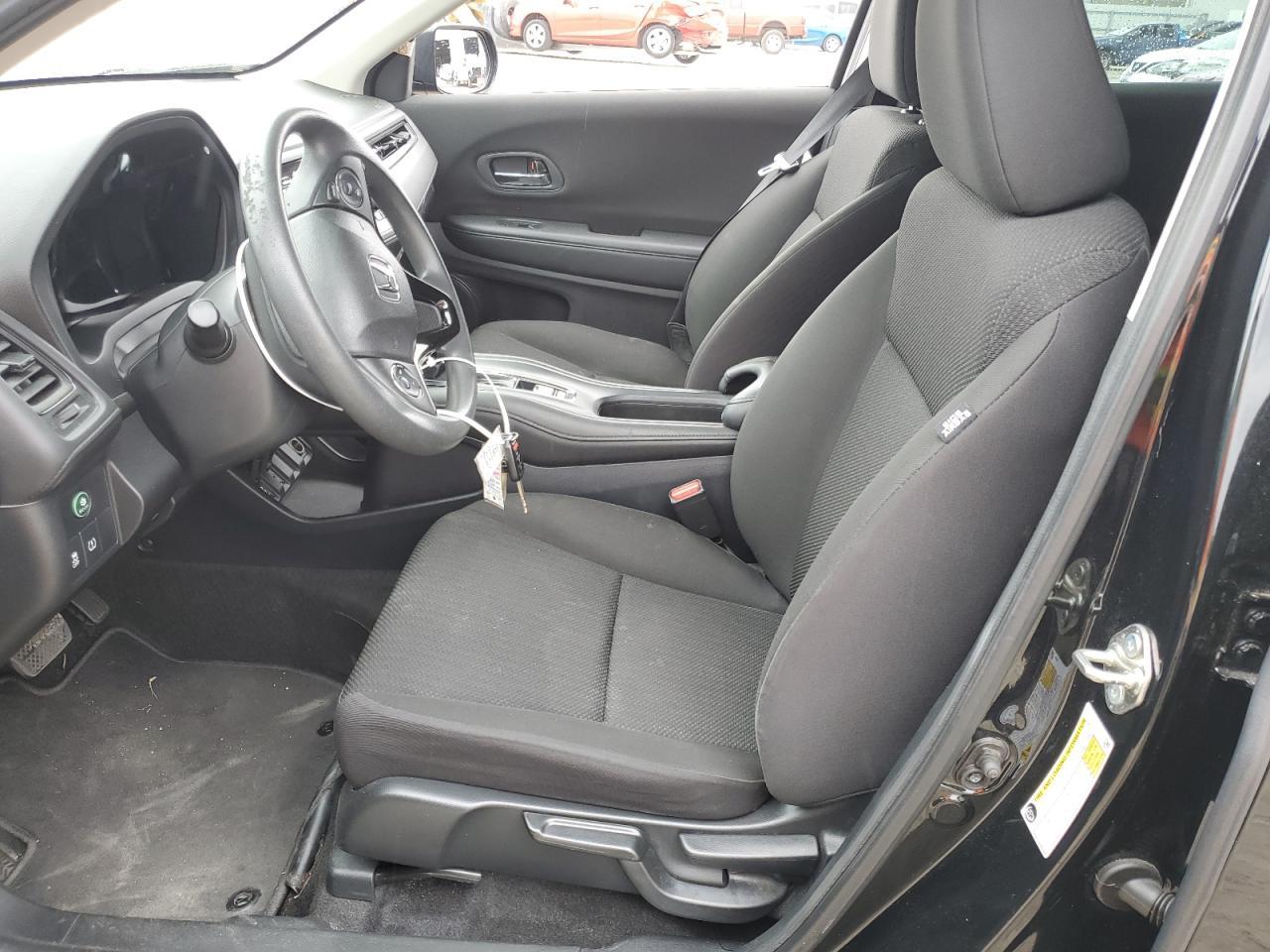 2018 HONDA HR-V LX - Image 7