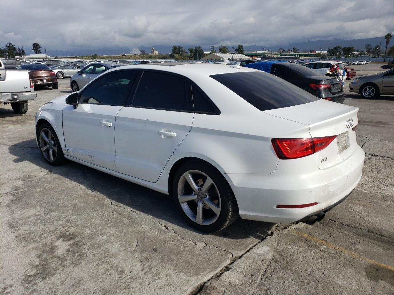 2016 AUDI A3 PREMIUM - Фото 2