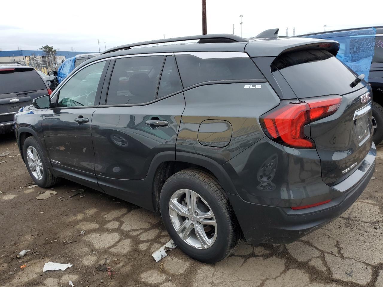 2019 GMC TERRAIN SL - Image 2