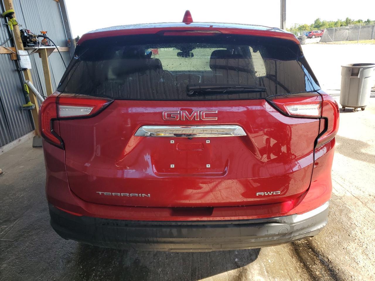 2023 GMC TERRAIN SL - Image 6