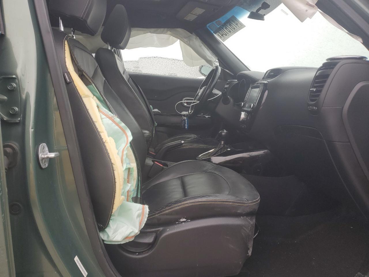 2014 KIA SOUL + - Фото 7