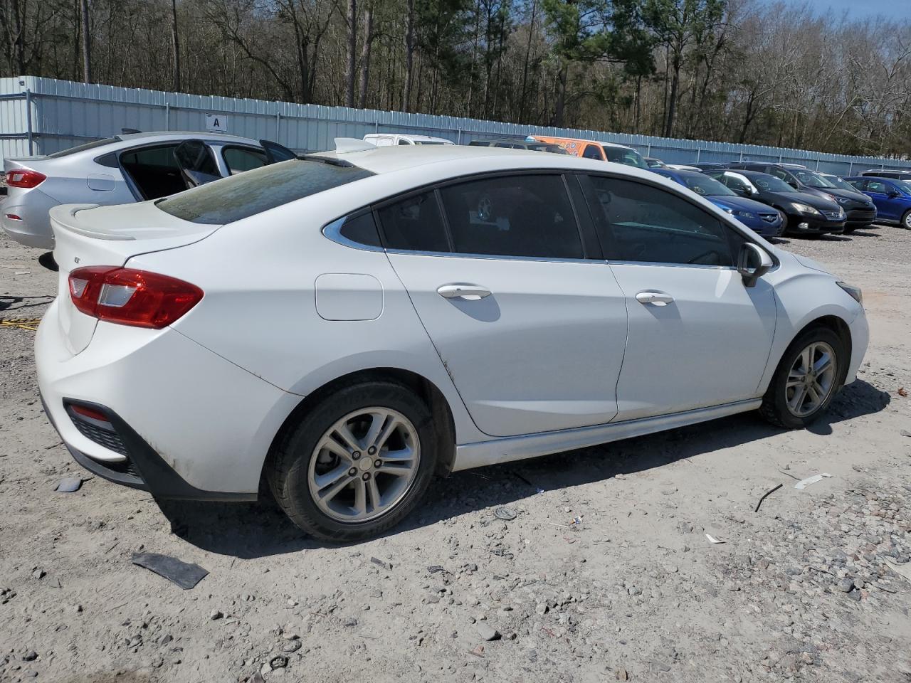 2017 CHEVROLET CRUZE LT - Фото 3