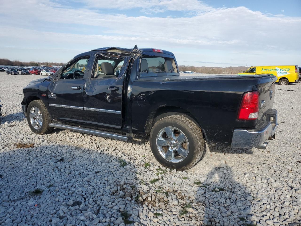 2014 RAM 1500 SLT - Image 2