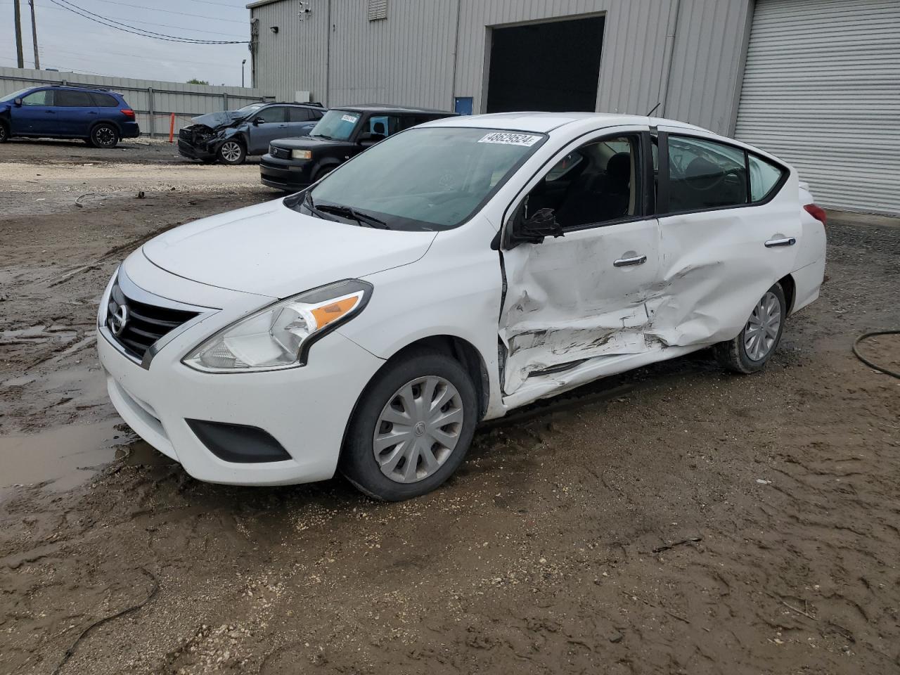 2016 NISSAN VERSA S