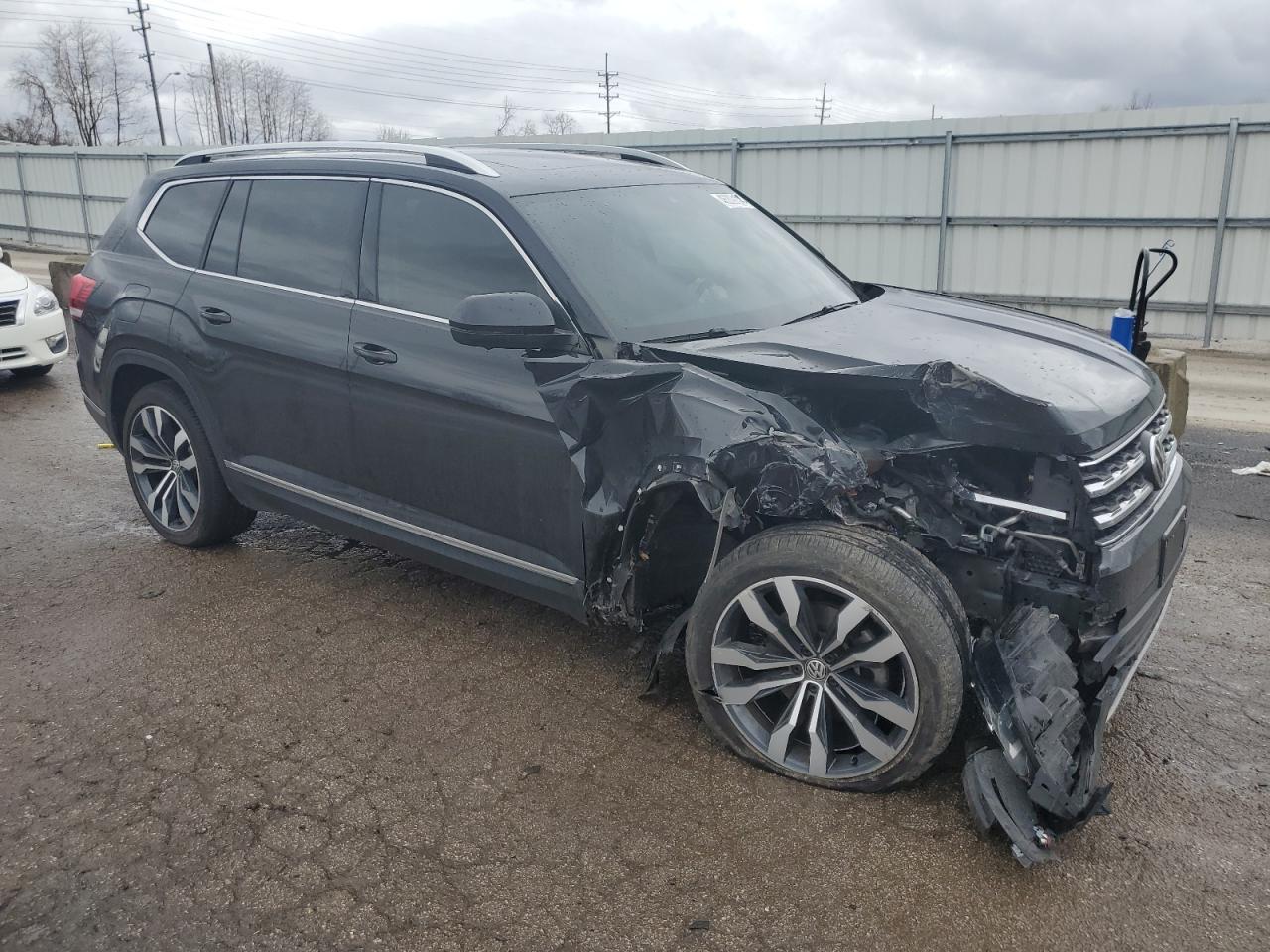 2019 VOLKSWAGEN ATLAS SEL - Фото 4