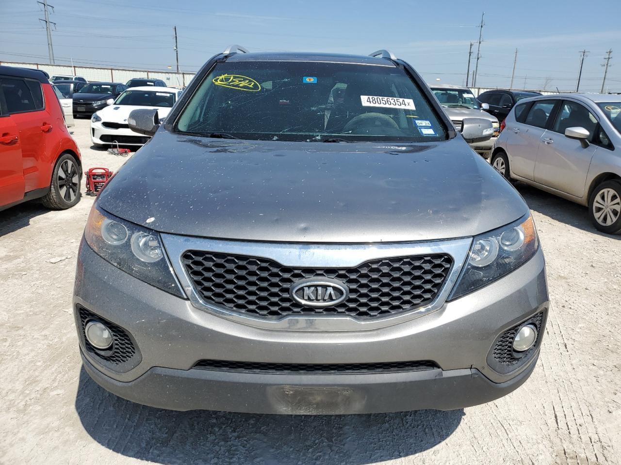 2012 KIA SORENTO EX - Image 5