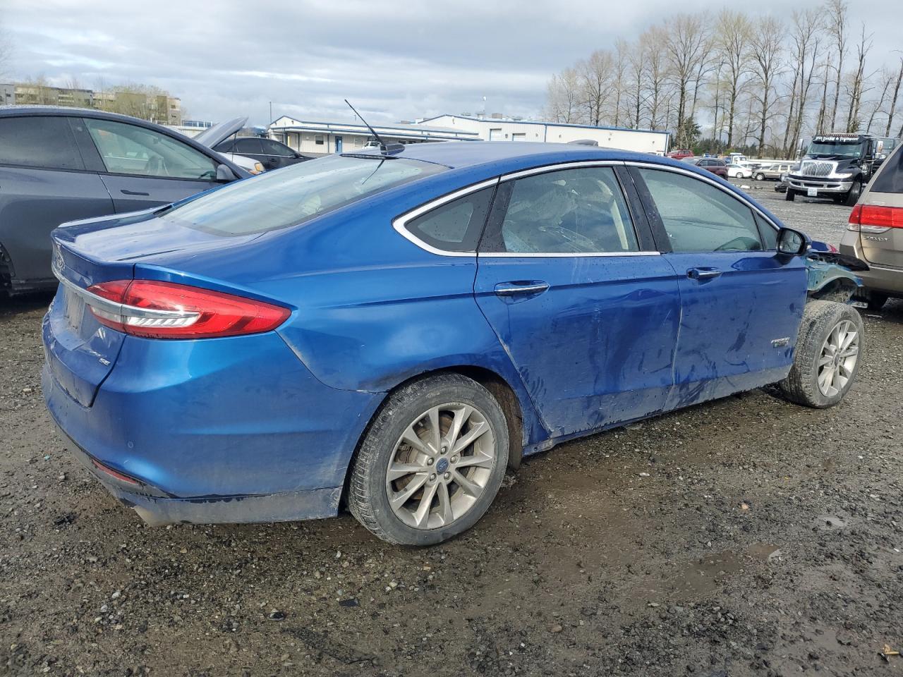 2017 FORD FUSION SE - Фото 3