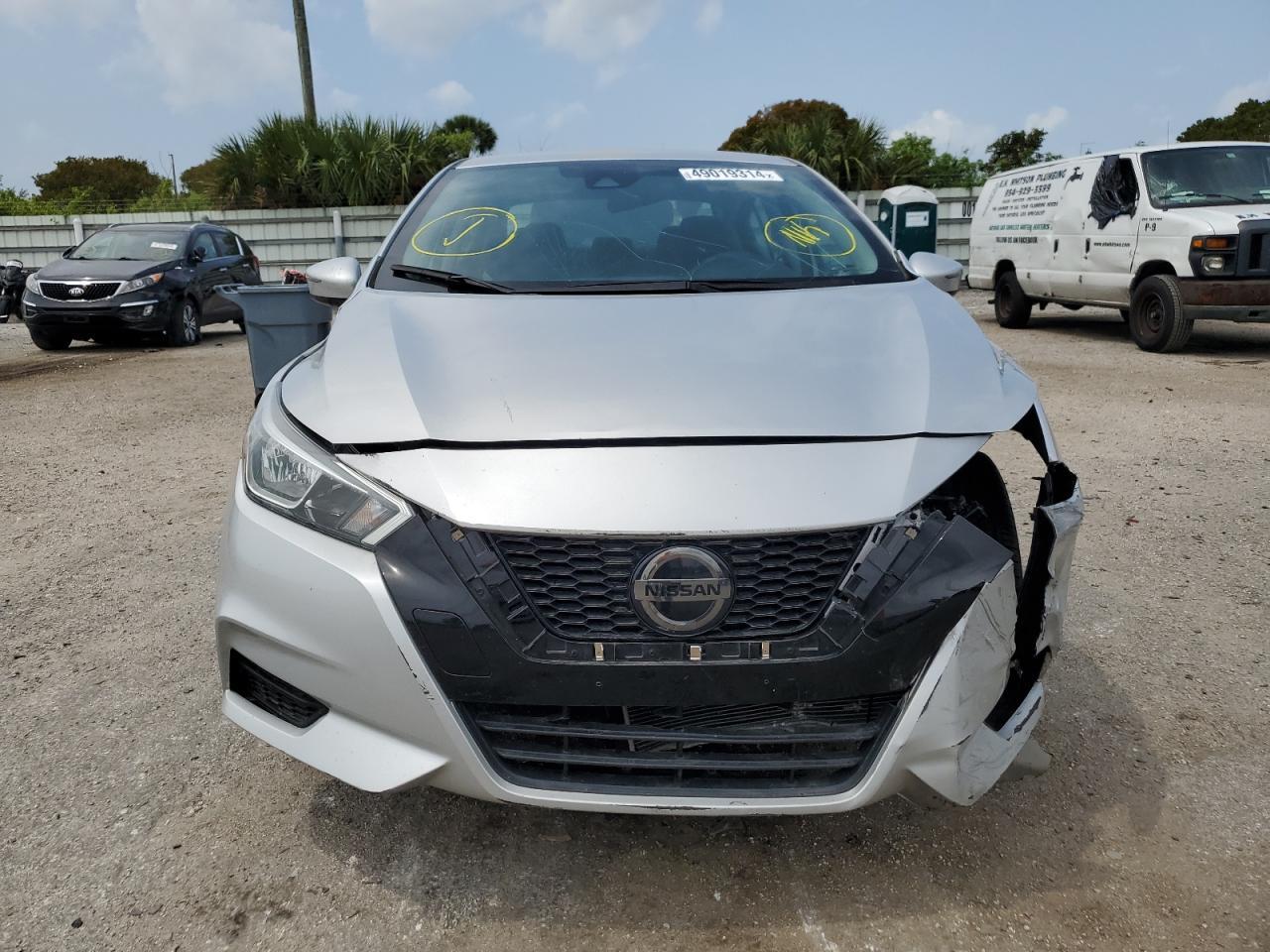 2021 NISSAN VERSA SV - Image 5