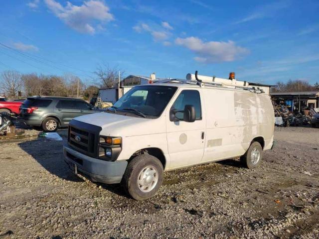 2011 Ford Econoline E250 Van - Image 2
