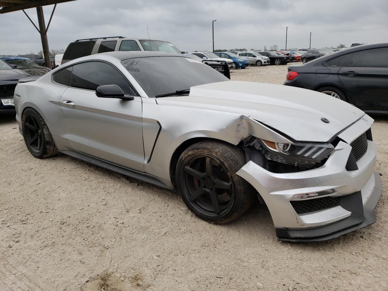 2016 FORD MUSTANG GT - Image 4