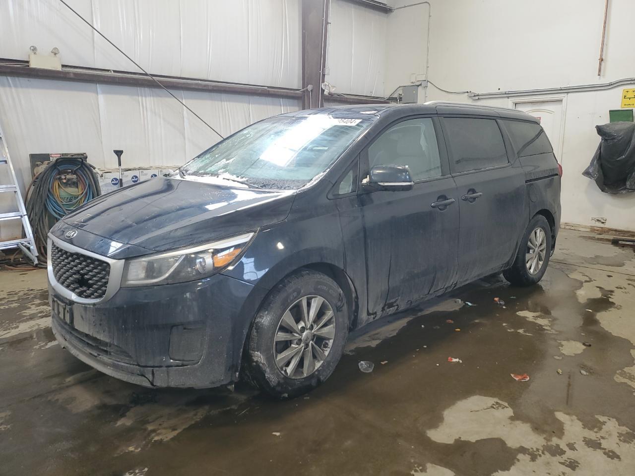 2016 KIA SEDONA LX