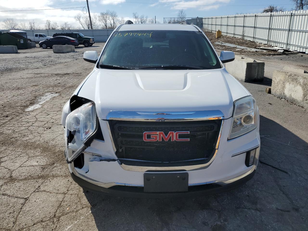 2016 GMC TERRAIN SL - Фото 5