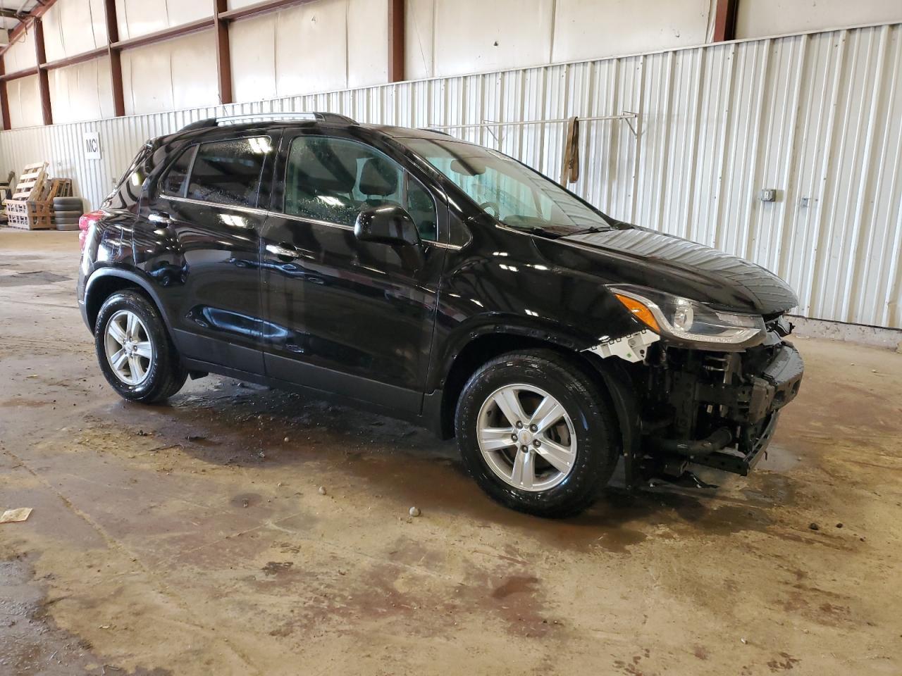 2019 CHEVROLET TRAX 1LT - Фото 4