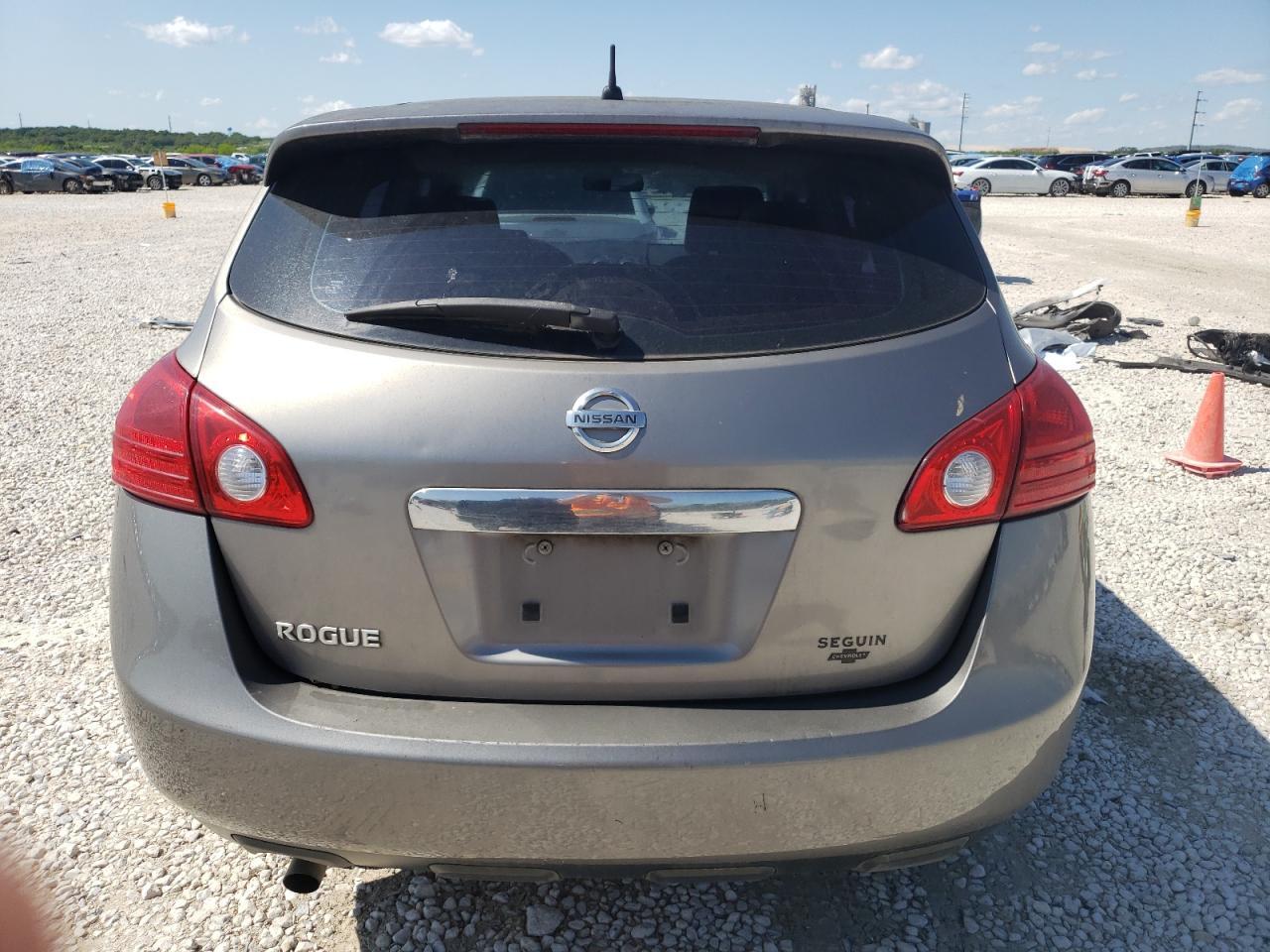 2013 NISSAN ROGUE S - Image 6