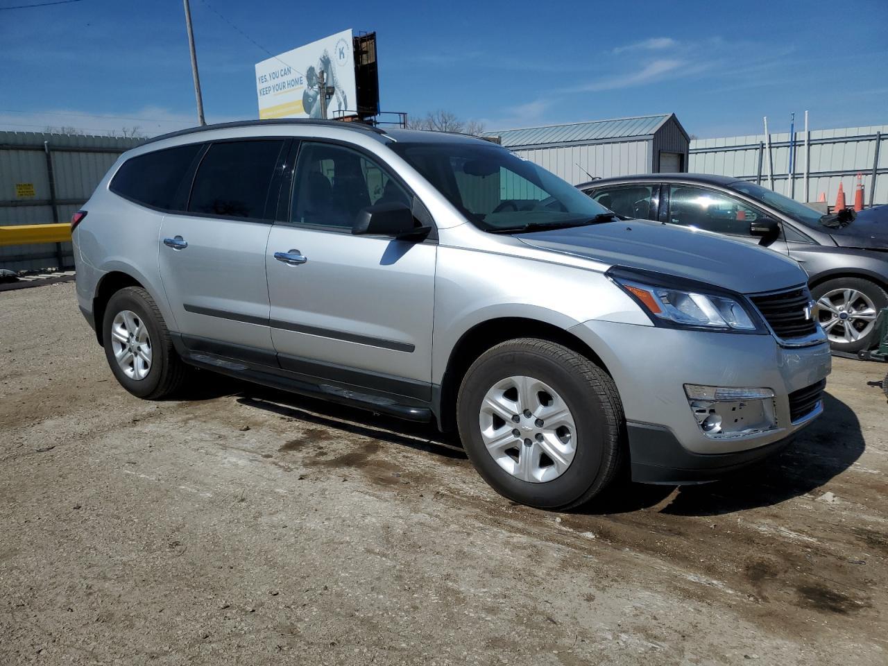 2014 CHEVROLET TRAVERSE L - Image 4