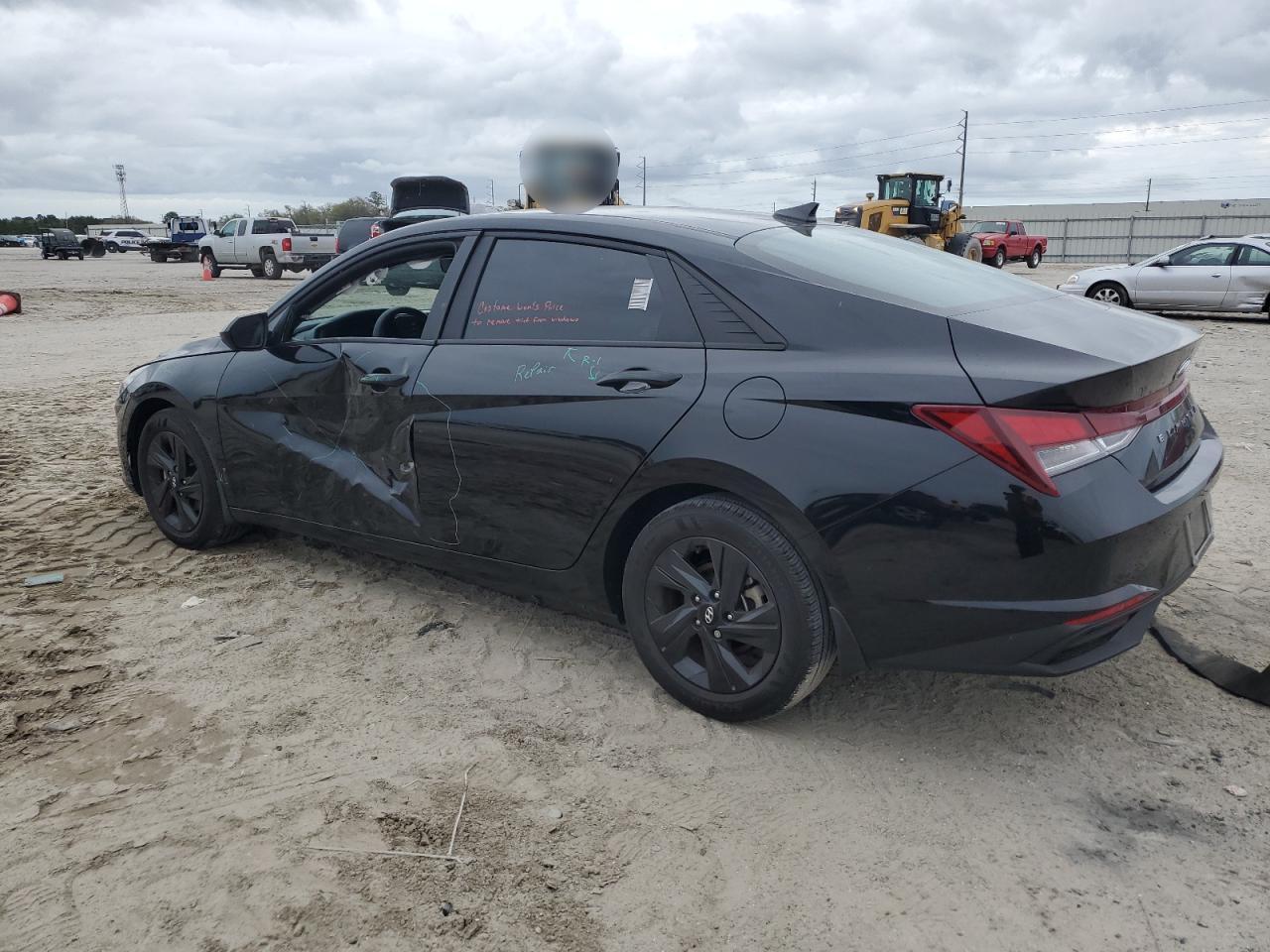 2023 HYUNDAI ELANTRA SE - Фото 2