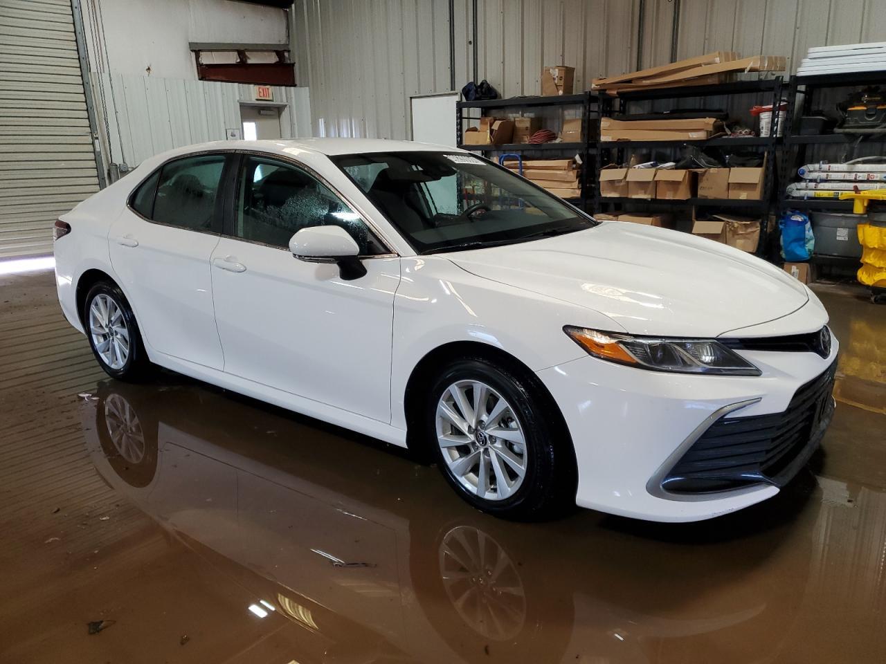 2023 TOYOTA CAMRY LE - Image 4
